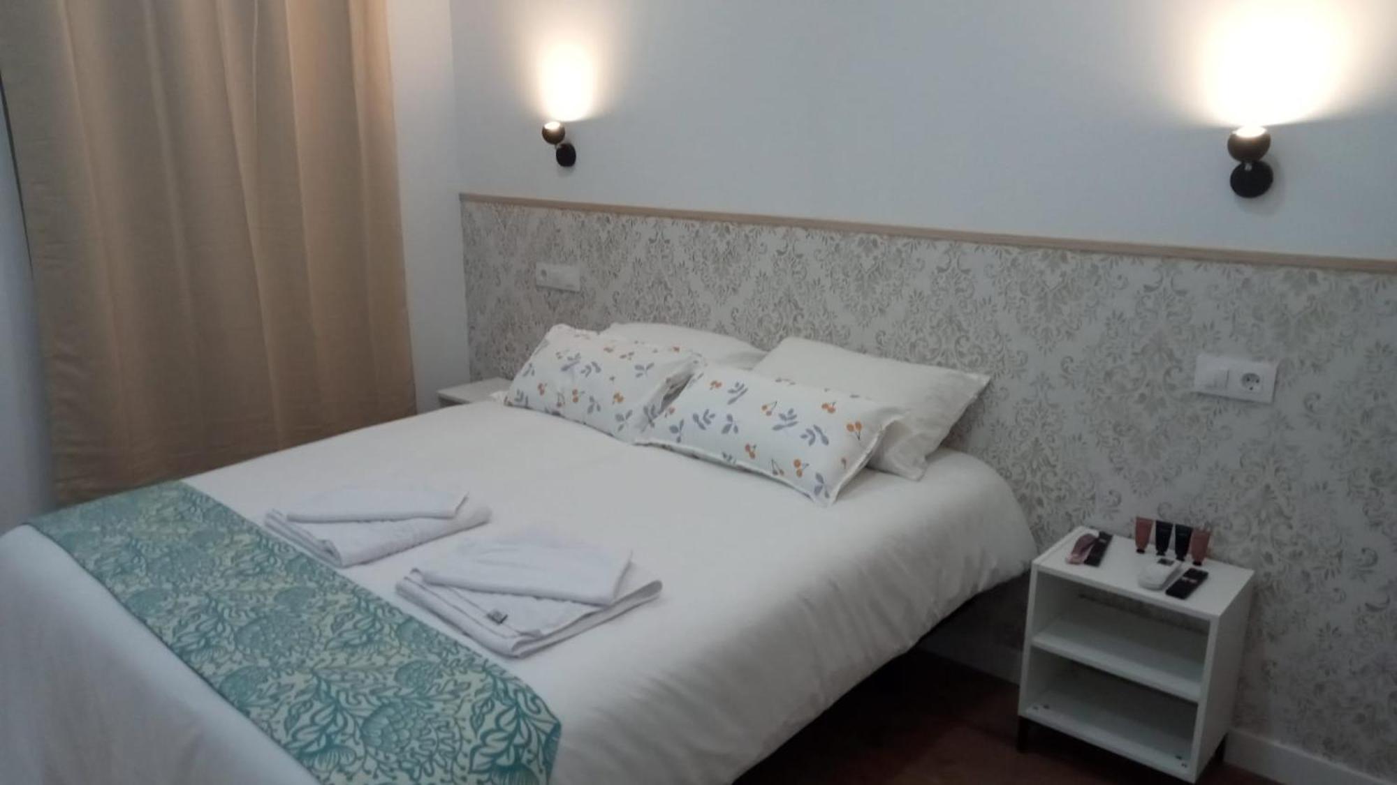 Sg Rooms Consuegra Ngoại thất bức ảnh