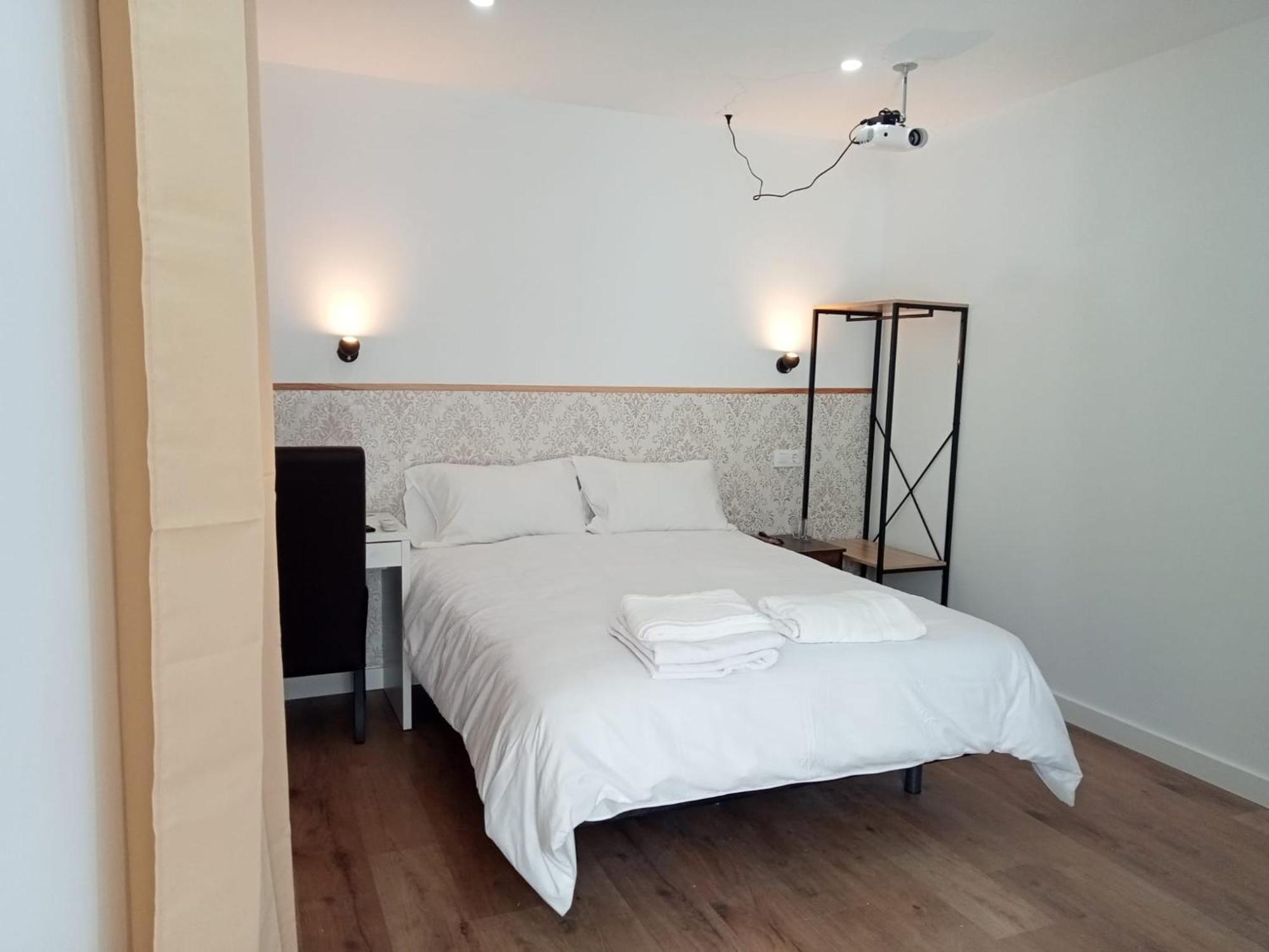 Sg Rooms Consuegra Ngoại thất bức ảnh